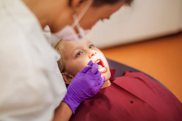 Best Dentist for Tooth Abscess  in Lackland Af, TX
